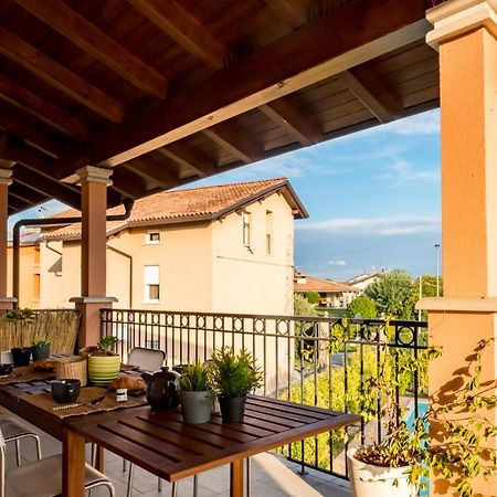 Residenza Oleandro Apartment Desenzano del Garda Ngoại thất bức ảnh